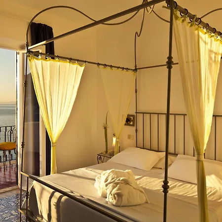 ミラマーレ シー リゾート&スパ ホテル 5*