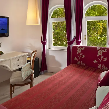 ホテル ミラマーレ シー リゾート&スパ Sant'Angelo (Isola d'Ischia)