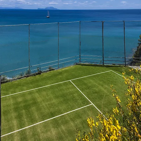 ホテル ミラマーレ シー リゾート&スパ Sant'Angelo (Isola d'Ischia)