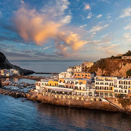 ミラマーレ シー リゾート&スパ 5*